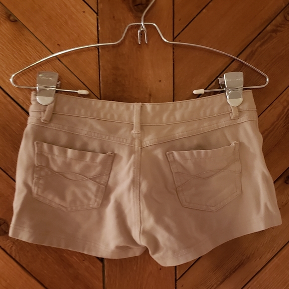 Shorts - Picture 2 of 2